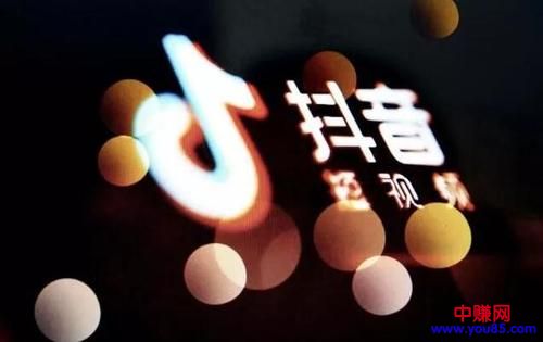 [短视频运营]抖音怎么养号？抖音怎么快速上热门？