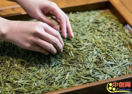 [创业资讯]网上卖茶靠谱吗？创业做少儿培训好还是人力资源好？-第1张图片-智慧创业网