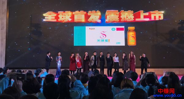 原来很多产品都是使用这套方法，让知名明星为他们代言的
